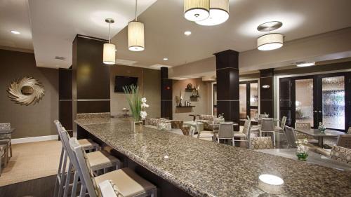 Texarkana Hotel | Best Western Plus Texarkana Inn and Suites