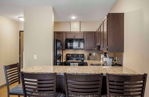 Clarkston Hotel | Best Western Plus The Inn at Hells Canyon