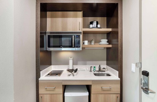 Northwest Corpus Christi Hotel | Best Western Plus Executive Residency IH-37 Corpus Christi