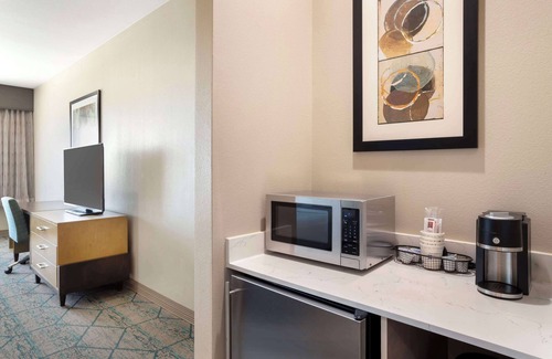 Northwest Corpus Christi Hotel | Best Western Plus Executive Residency IH-37 Corpus Christi