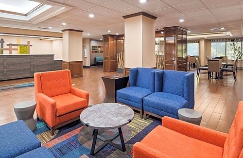 Lexington Hotel | Best Western Plus Lexington Inn