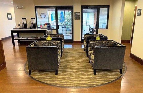 Lexington Hotel | Best Western Plus Lexington Inn