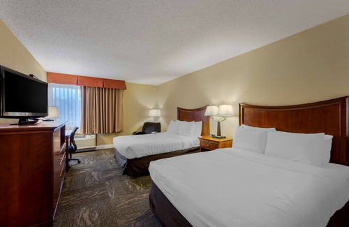 Wooster Hotel | Best Western Plus Wooster Hotel & Conference Center