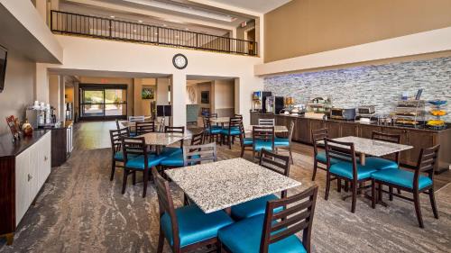 Arlington Hotel | Best Western Plus Yadkin Valley Inn & Suites