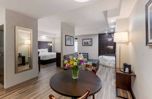 Timmins Hotel | Best Western Premier Northwood Hotel