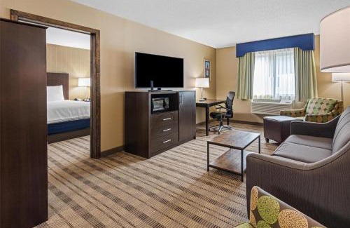 Warwick Hotel | Best Western Providence Warwick Airport Inn