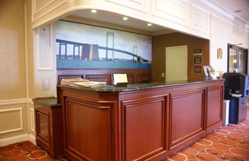 Queens Hotel | Best Western Queens Gold Coast