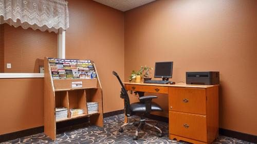 Portage Hotel | Best Western Resort Hotel & Conference Center Portage
