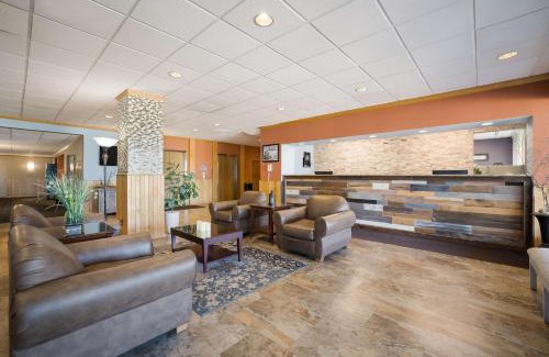 Marinette Hotel | Best Western Riverfront Inn