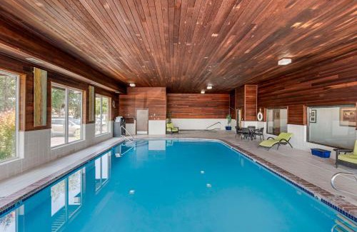 Hines Hotel | Best Western Rory & Ryan Inns