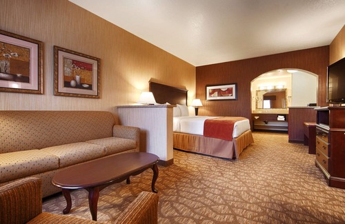 Bonita Hotel | Best Western San Dimas Hotel & Suites