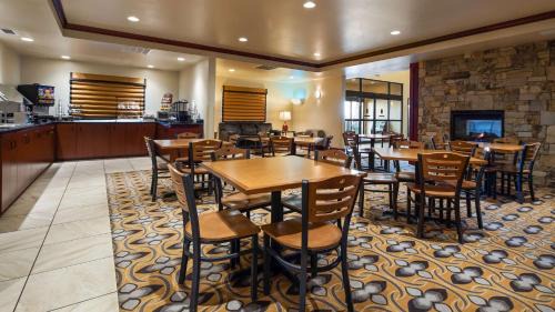 Shelby Hotel | Best Western Shelby Inn & Suites