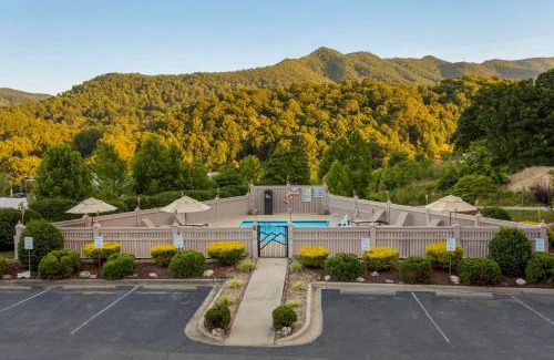 Waynesville Hotel | Best Western Smoky Mountain Inn