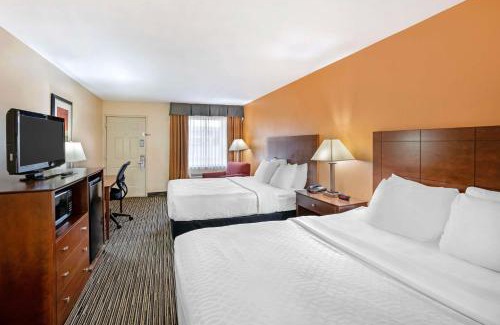 Ira Hotel | Best Western Snyder Inn