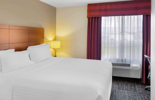 Thompson Hotel | Best Western Thompson Hotel & Suites