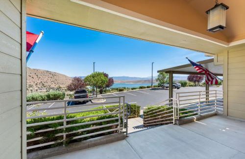 Topaz Lake Hotel | Best Western Topaz Lake Inn