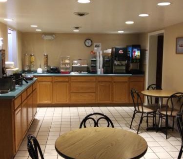Madison Hotel | Bestway Inn - Madison