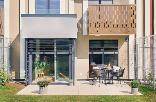 Prague 13 Apartment | Beta Home - free garage, private garden, close to metro