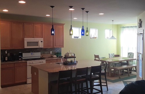 Millville House | Bethany Beach: Family friendly Bishop's Landing community with pond view!