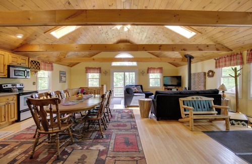 Bethel House | Bethel Chalet w/Hot Tub: 3 Miles to Sunday River!