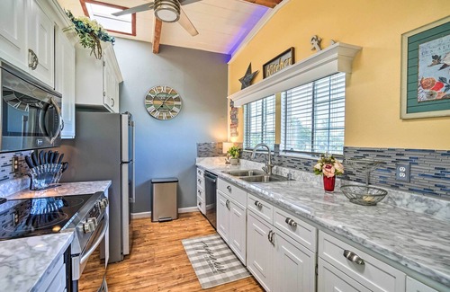 Bethel Island House | Bethel Island Retreat w/Private Boat Slip!