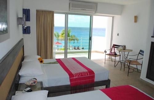 Zona Hotelera Norte House | Better Choice for your Vacation! Ocean View, Beach Access, Free Parking, Pool