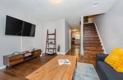 South Orange House | Better Rentals-South Orange Townhome - 1 block from NYC🚉