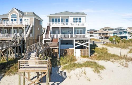 Ocean Isle Beach House | Betty Lou