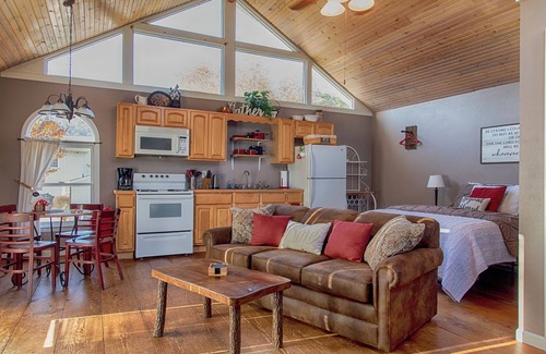 Rabun Gap House | Betty's creek loft in Rabun Gap with beautiful views. 10 miles from Clayton.