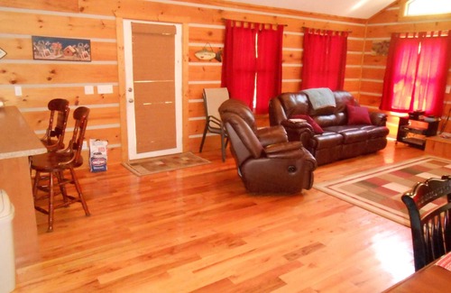Buffalo Valley Cabin | Betty's Island Cabin Caney Fork River Trout Fishing