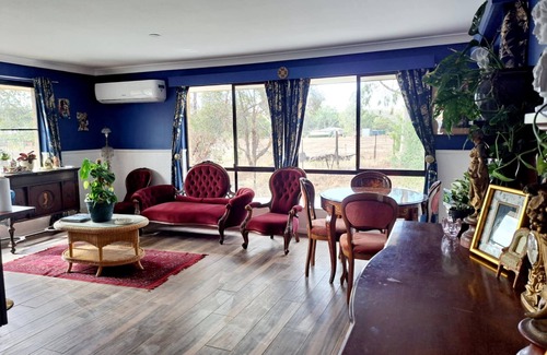 York House | Betty’s Mountain Cottage