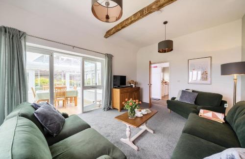 East Chelborough House | Bettys Barn