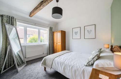 East Chelborough House | Bettys Barn