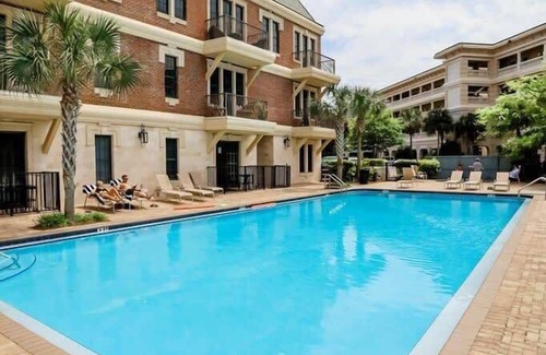 Seacrest Beach Condo | Between Alys & Rosemary, Largest Studio in VSW