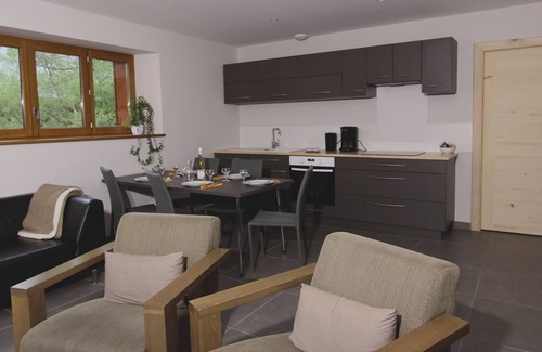 Faverges-Seythenex Apartment | BETWEEN LAKE AND MOUNTAINS: L'Arcalod - charming ★ cottage in the heart of Savoie