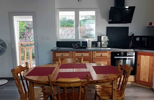 Theus Apartment | Between lake and mountains - in the heart of the village