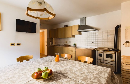 Ossana Apartment | [Between Light and Panorama] Spacious 3-Bedroom Apartment Near M. di Campiglio