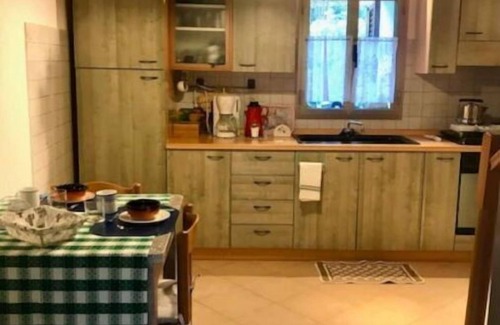 Lanciole Cottage | Between Lucca and Florence in a medieval castle in Tuscany