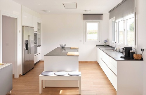 Loza House | Between mountains and sea - dream house in rural idyll