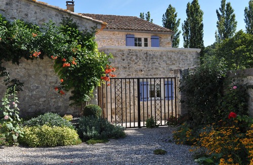 Lussan House | BETWEEN PROVENCE AND ARDECHE GUEST HOUSE AT MAS CHAZEL NEAR UZES AND NÎMES