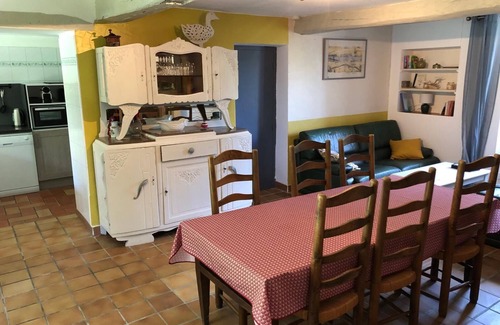 Lolme House | Between Sarlat and Bergerac, charming country house in a lovely hamlet.
