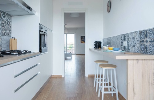 Zona XXXII Acilia Nord Apartment | Between sea and city, 15 minutes from the airport, 5 minutes from the excavations of Ostia Antina,