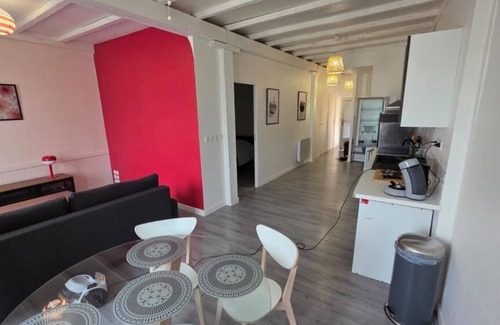 Ginestas Apartment | Between vineyards and the Canal du Midi