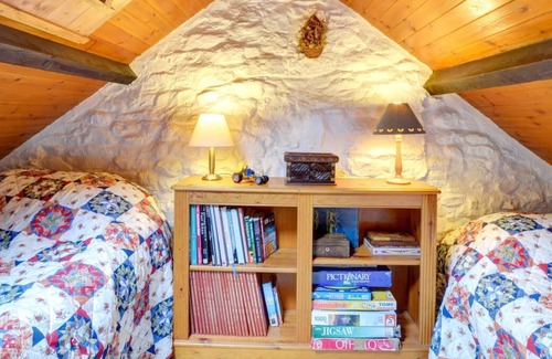 Pentrefelin House | Beudy in the beautiful Llandeilo