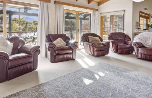 Kalkite House | Beulah by the Lake 3 bedroom house on the lake