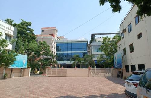 Egmore Hotel | Beverly Hotel