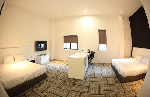 Larut Hotel | Beverly Hotel