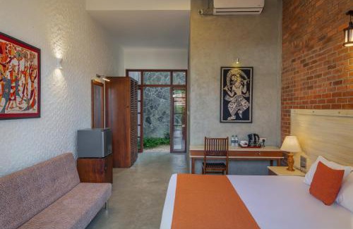 Mount Lavinia Hotel | Beverly Suites Mount Lavinia