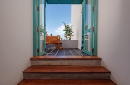 Mount Lavinia Hotel | Beverly Suites Mount Lavinia