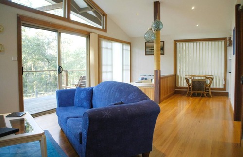 Wandandian Cabin | Bewong River Retreat